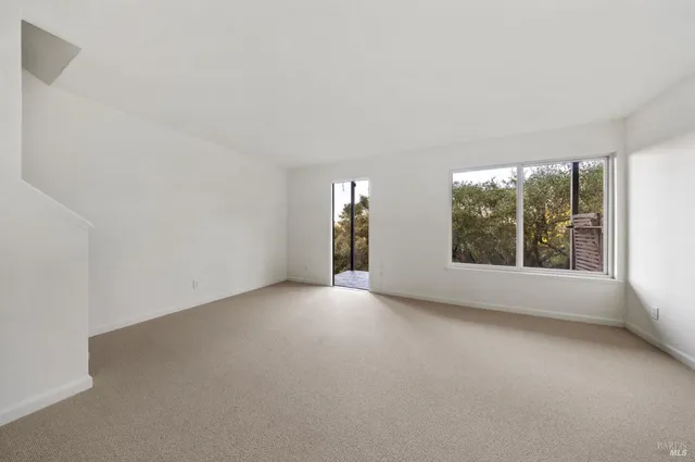 $939,000 | 204 Bay Vista Circle, Sausalito, CA 94965