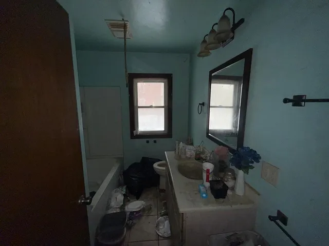 $109,900 | 52 North Main Street, Clintonville, WI 54929