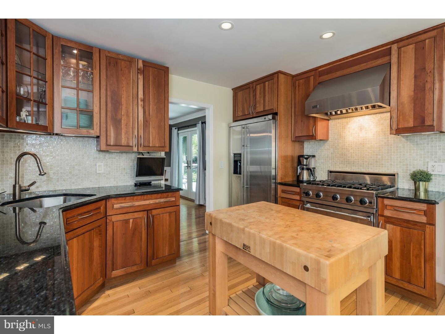 161 Laurel Road Princeton, NJ 08540 - Photo 7 of 25