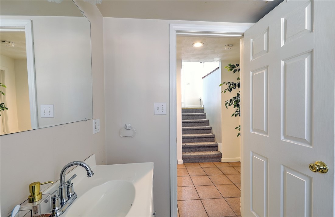 21 Gerald Street Pawtucket, RI 02860 - Photo 28 of 37 Gallery Image 28