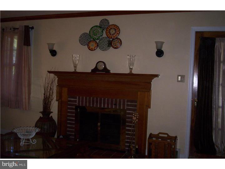 7441 Barclay Road Cheltenham, PA 19012 - Photo 7 of 25 Fireplace