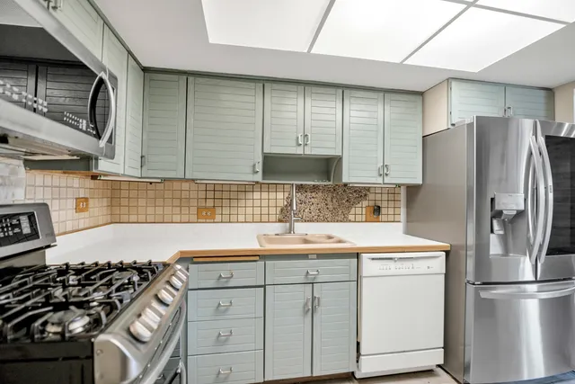 $2,750 | 1101 Sausalito Court, Unit 1101, Bartlett, IL 60103