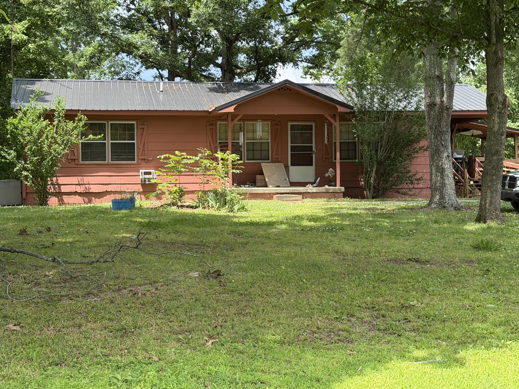 370 Ridge Road Belvidere, TN 37306 - Photo 4 of 4