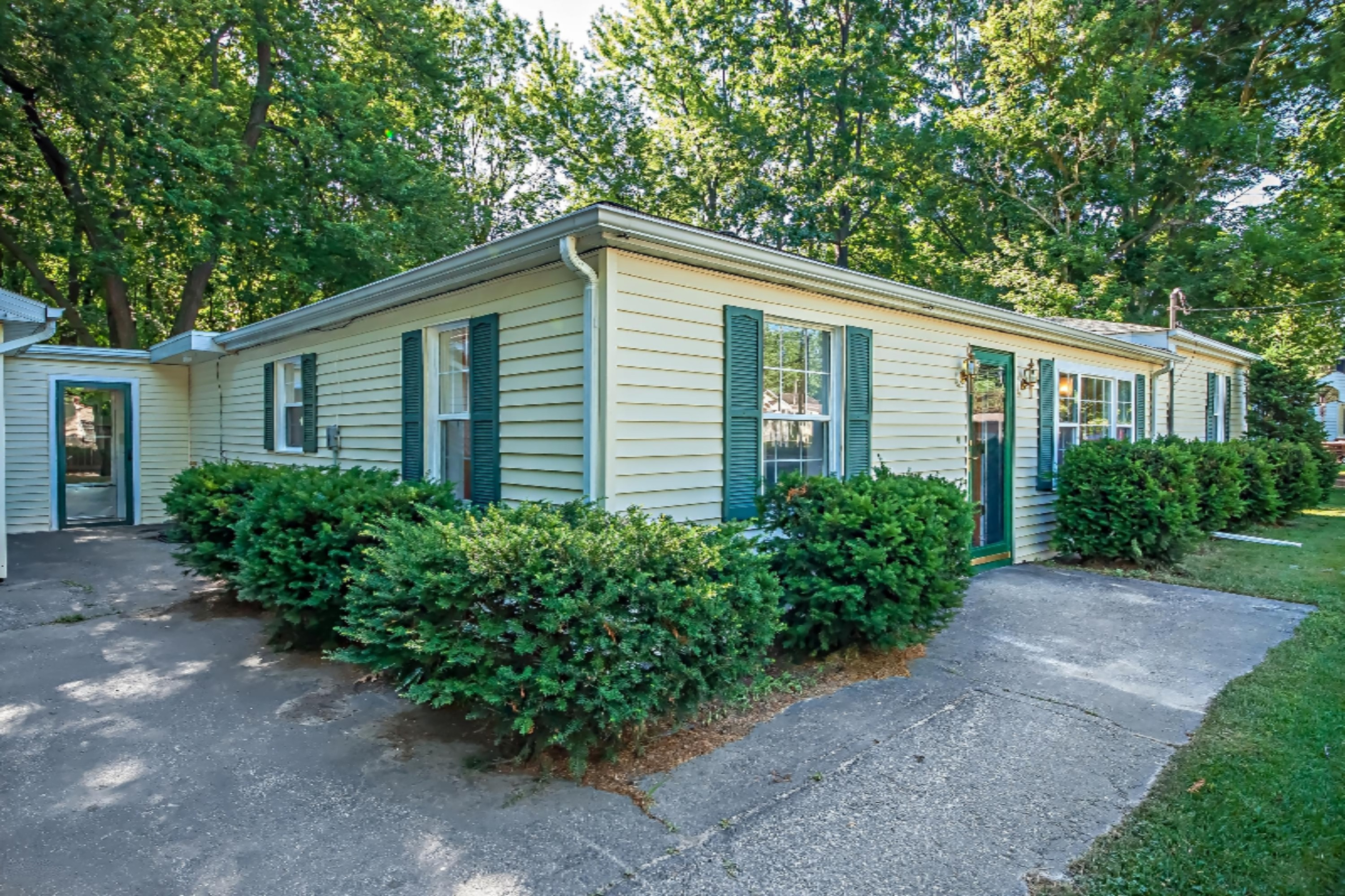 3017 Royalton Heights Road St. Joseph, MI 49085 - Photo 21 of 22 DSC02839_pe