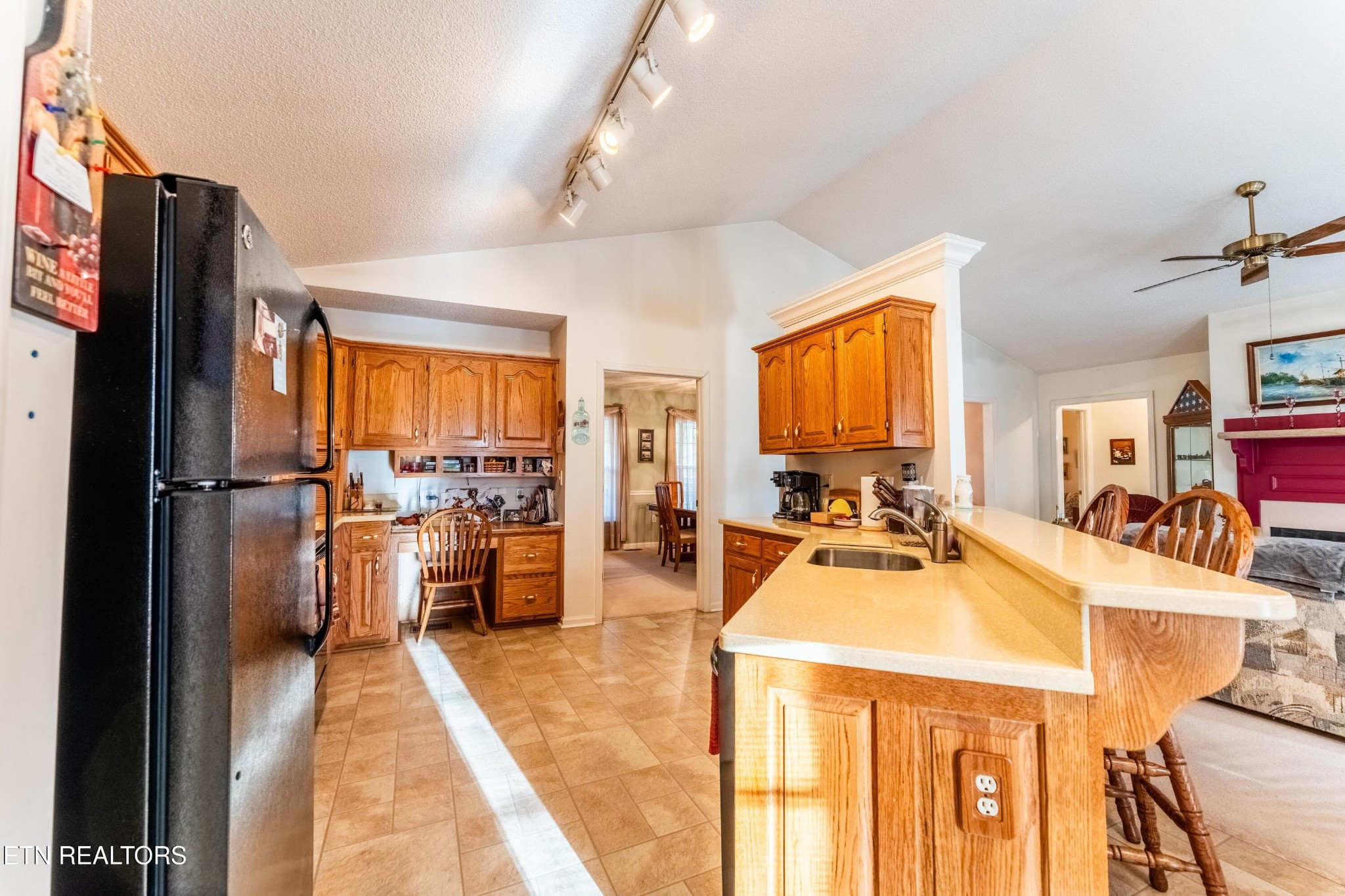 402 Sunset Road Crossville, TN 38572 - Photo 10 of 45 Gallery Image 10