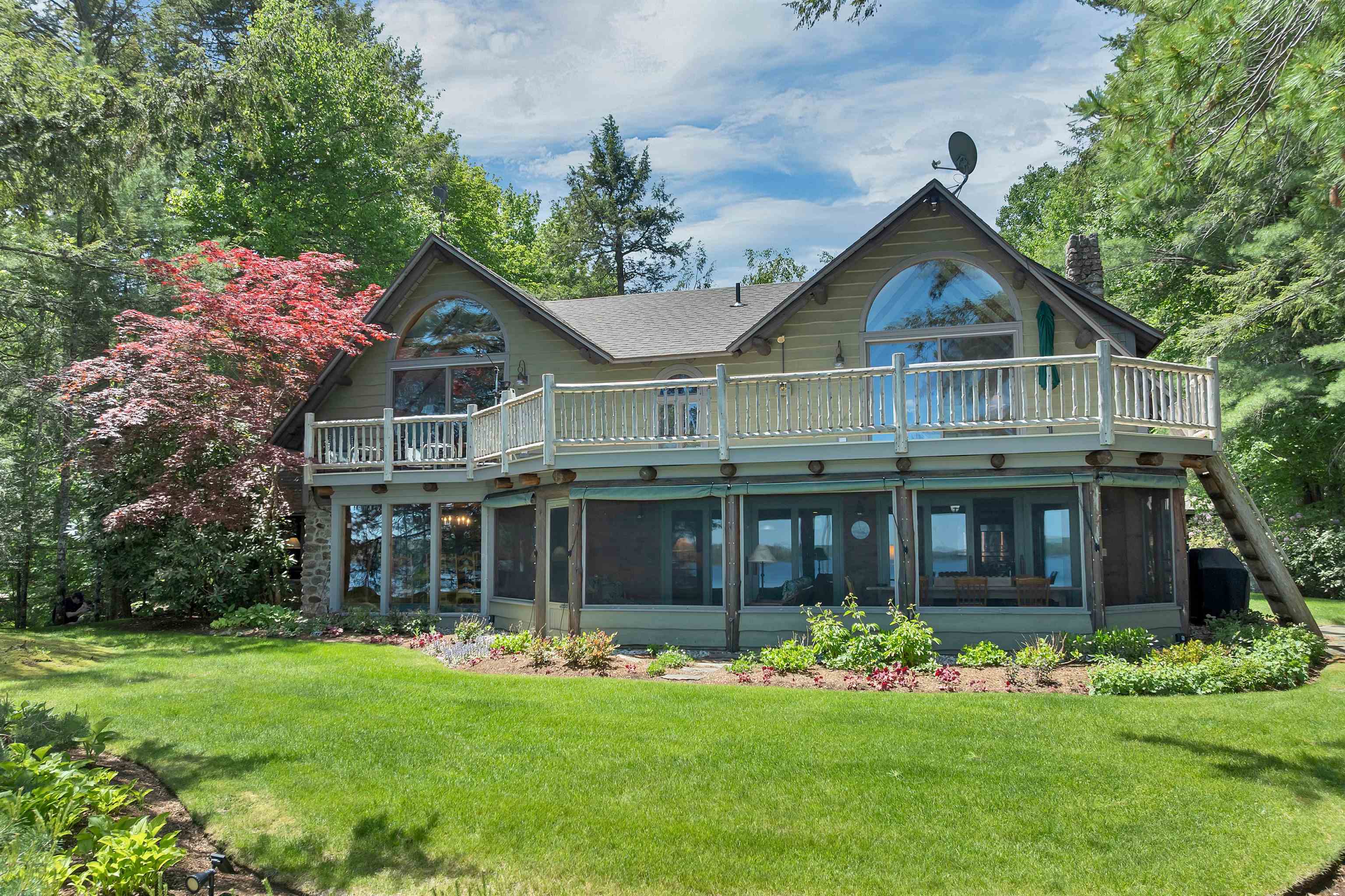 28 Veasey Shore Road Meredith, NH 03253 - Photo 3 of 60