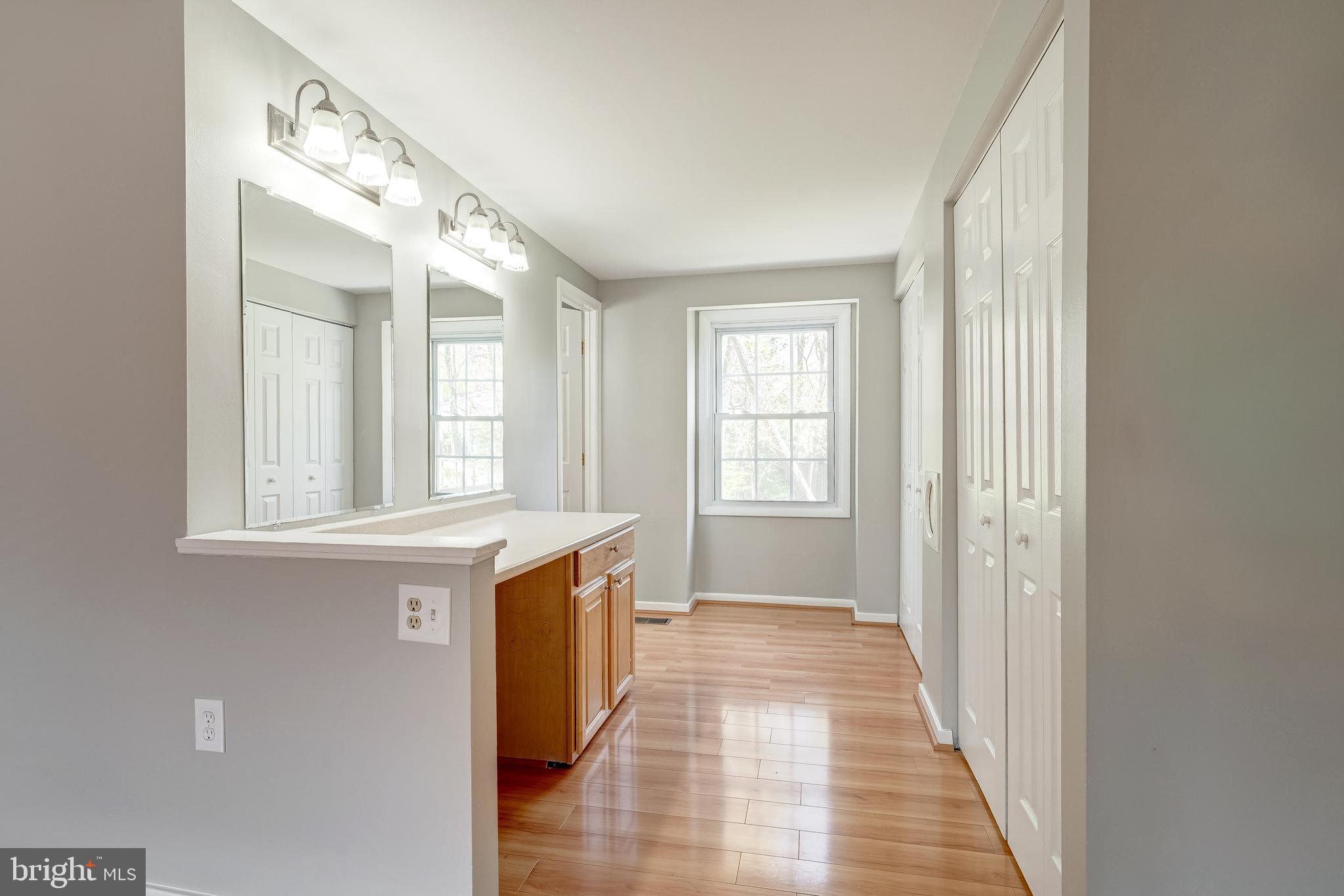 2285 Marginella Drive Reston, VA 20191 - Photo 23 of 53 Primary bed