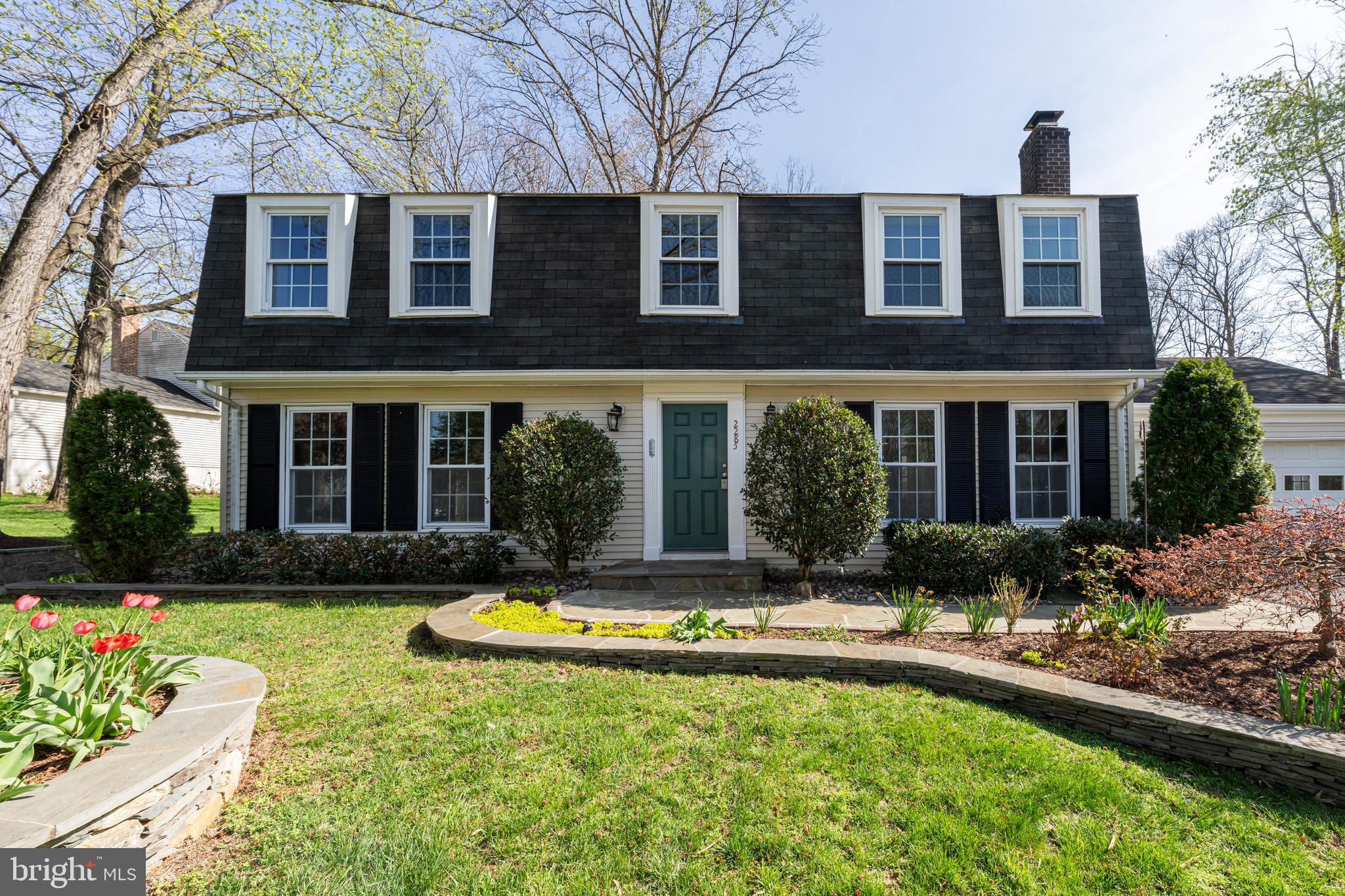 2285 Marginella Drive Reston, VA 20191 - Photo 40 of 53 Lovely landscaped Front