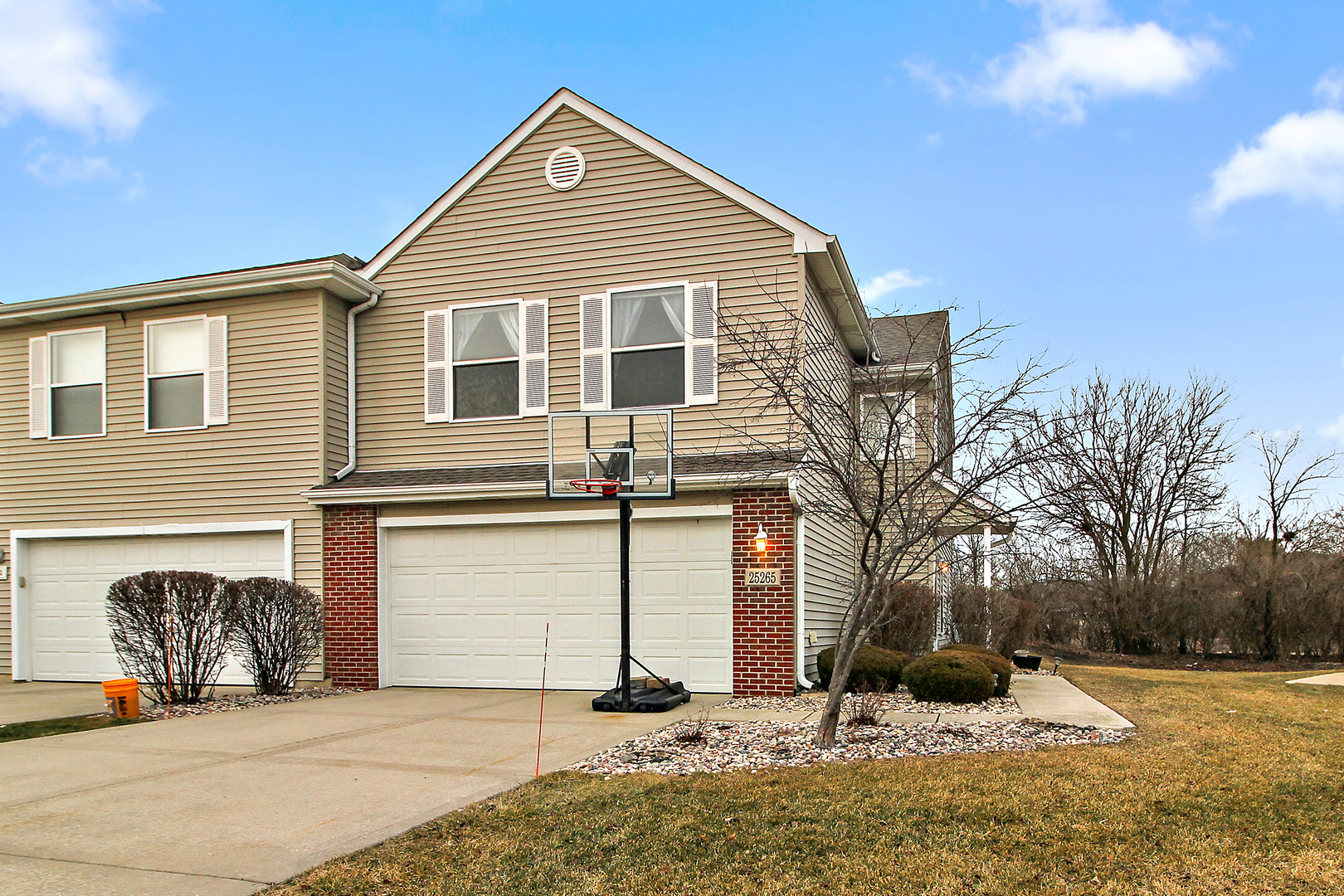 25265 Faraday Road, Unit 25265 Manhattan, IL 60442 - Photo 2 of 15 a front view of a house