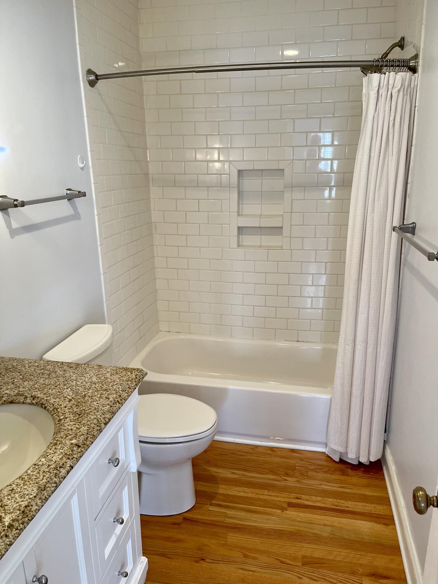 17 Rutledge Avenue, Unit 5 Charleston, SC 29401 - Photo 20 of 32 D12F6530-0DF0-4133-BF0D-1A10FAB37E39