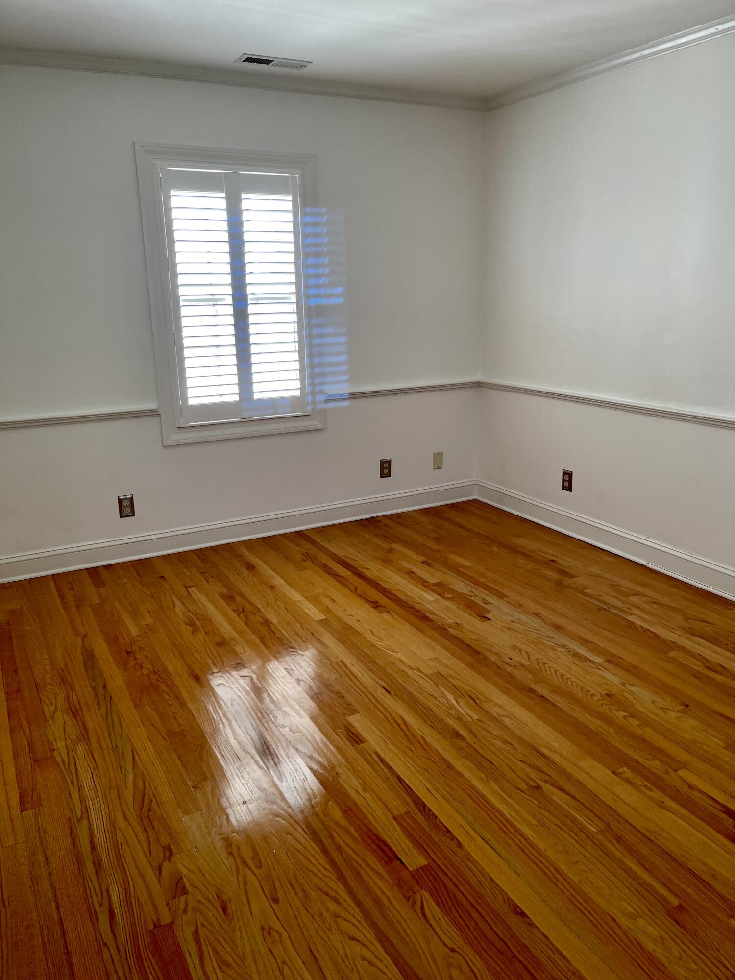 17 Rutledge Avenue, Unit 5 Charleston, SC 29401 - Photo 21 of 32 86986D33-904C-4F21-8778-84A11D0C3617