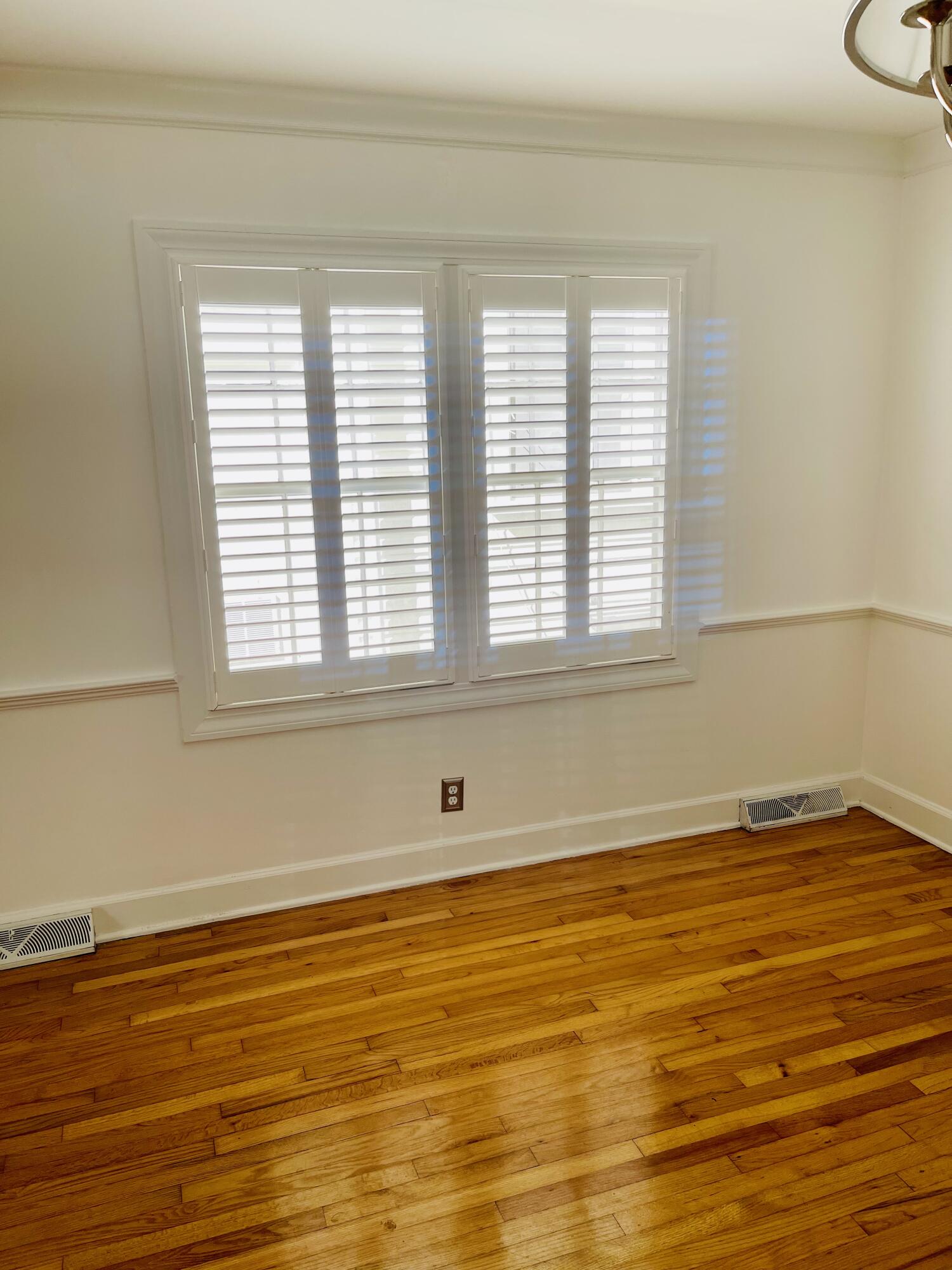 17 Rutledge Avenue, Unit 5 Charleston, SC 29401 - Photo 7 of 32 9F8105AD-1A4B-4DDC-97B5-F1D1BEBC4AB0