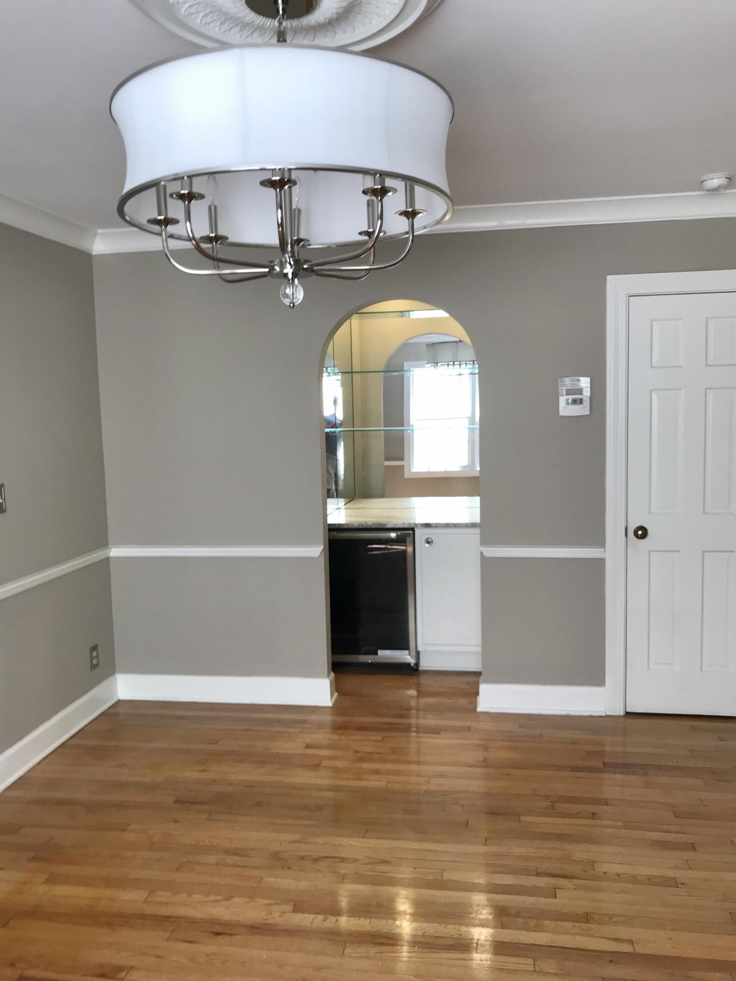 17 Rutledge Avenue, Unit 5 Charleston, SC 29401 - Photo 8 of 32 6417FF23-0586-499F-BCCA-33E2C2C9484E_1_2