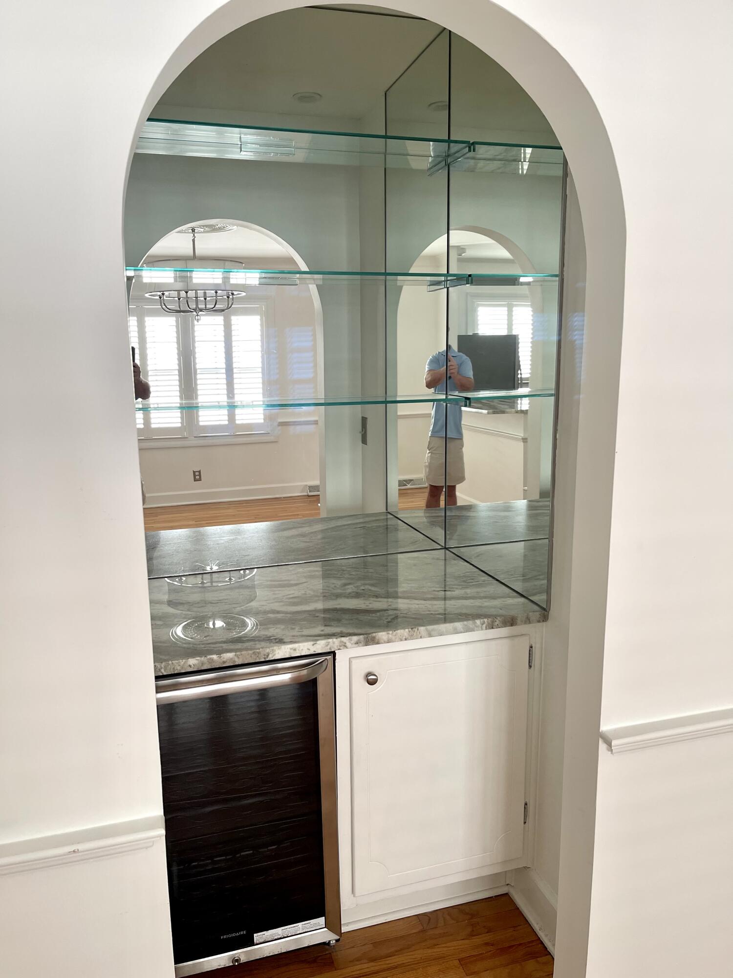 17 Rutledge Avenue, Unit 5 Charleston, SC 29401 - Photo 9 of 32 90C452FA-DB40-45B6-A5CF-4FAFC2C687A0