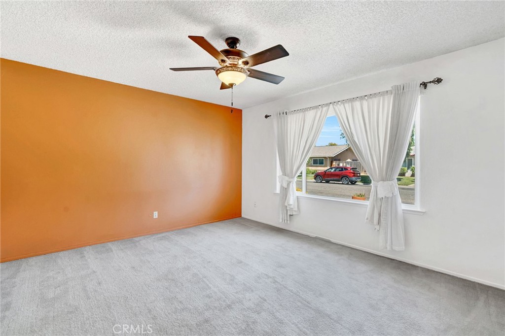 404 Fall Madera, CA 93637 - Photo 8 of 38 Gallery Image 8