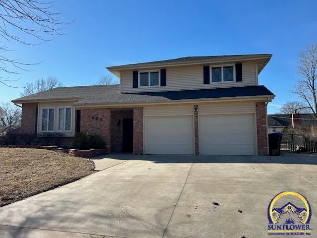 $315,000 | 3855 Southwest Gamwell Road, Topeka, KS 66610