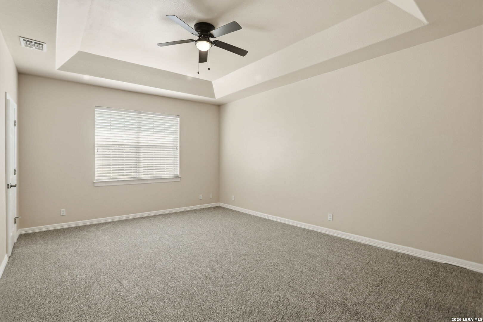 8814 Spanish Moss Windcrest, TX 78239 - Photo 24 of 50 an empty room with a empty space and a ceiling fan