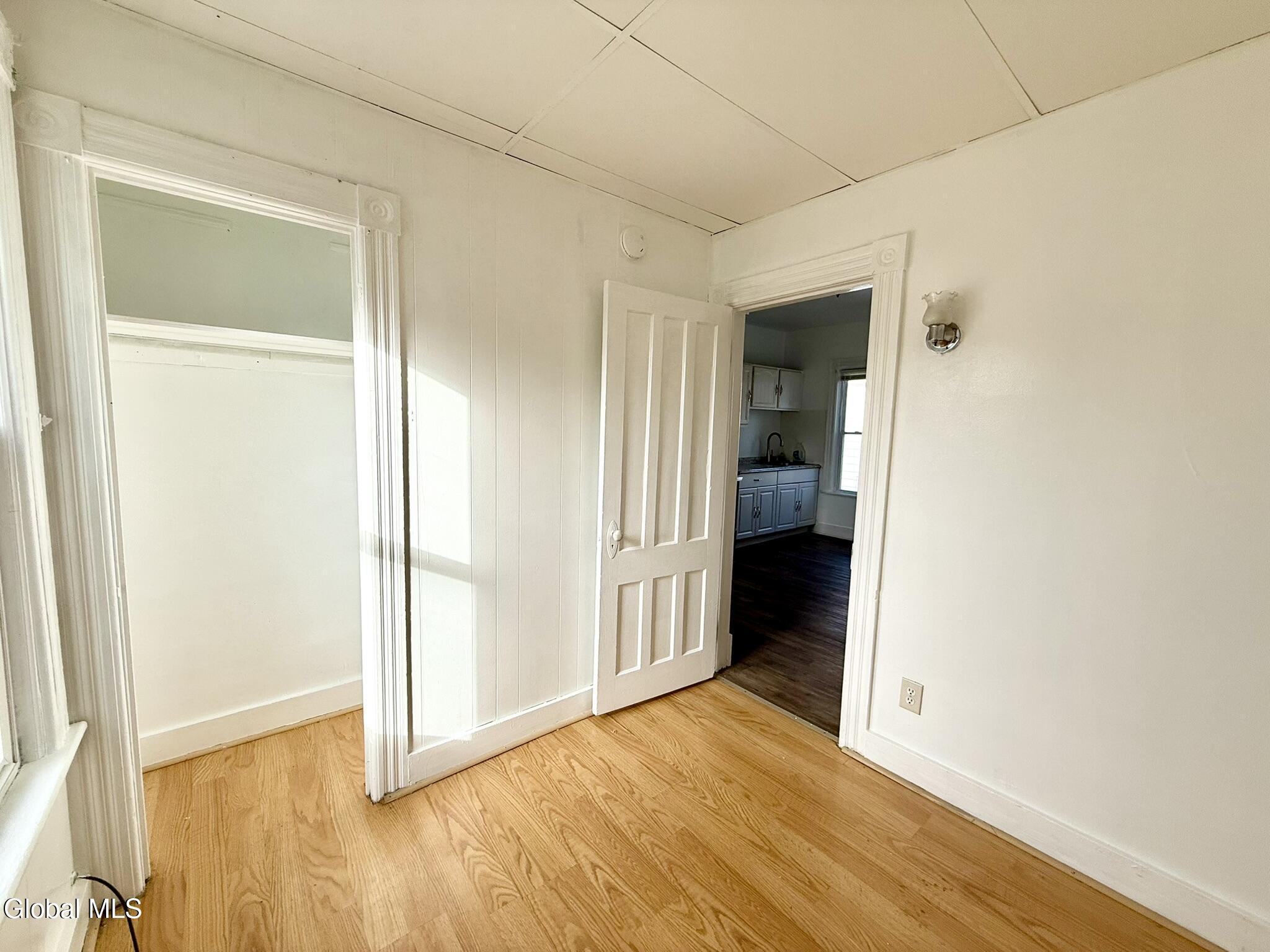 1017 Hegeman Street, Unit 2 Schenectady, NY 12306 - Photo 19 of 26 IMG_5104