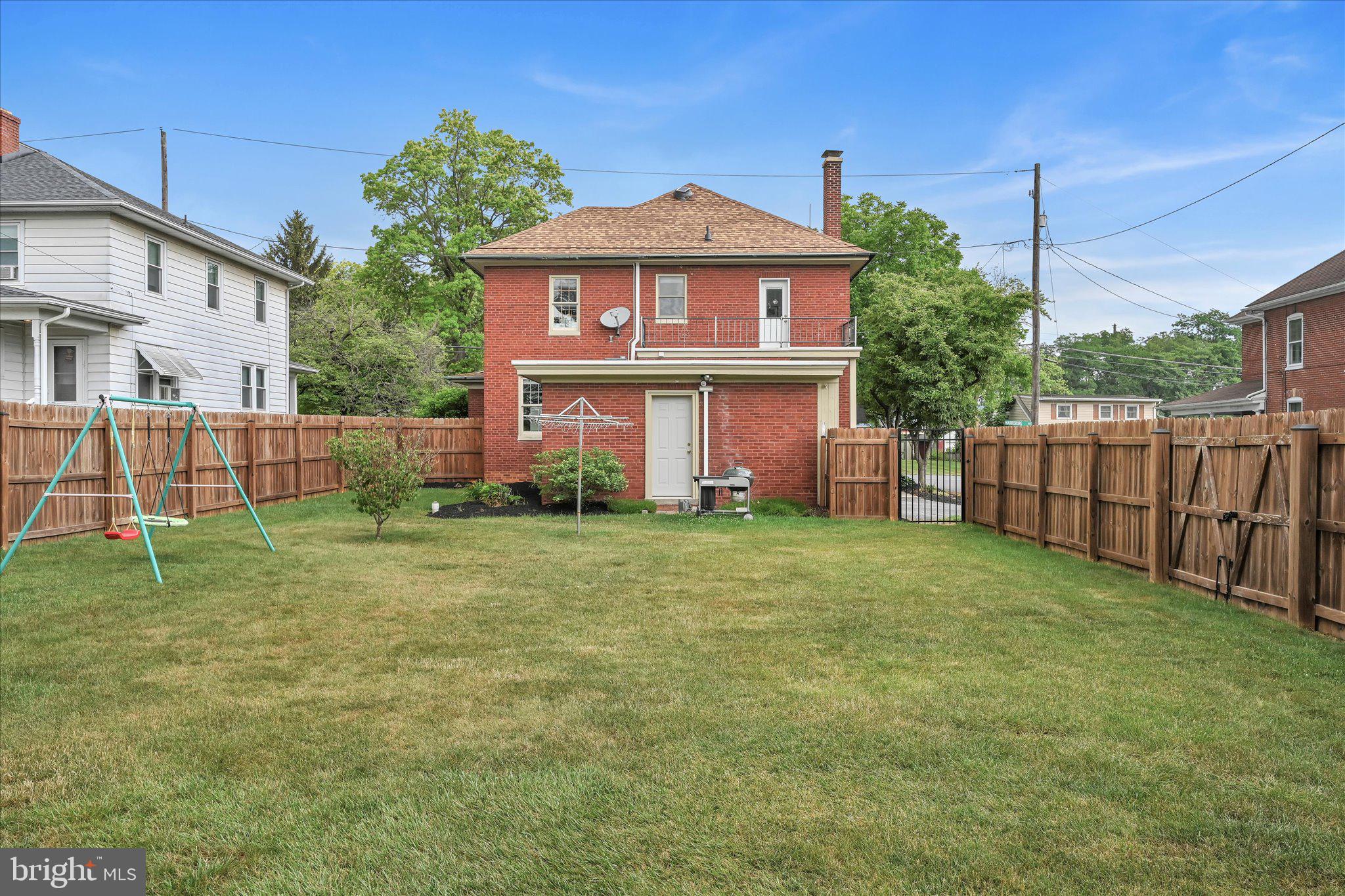 132 East Harrisburg Avenue Elizabethtown, PA 17022 - Photo 30 of 33