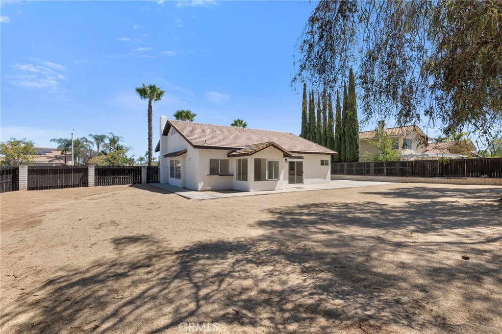 1074 Basilone Drive Riverside, CA 92506 - Photo 34 of 42