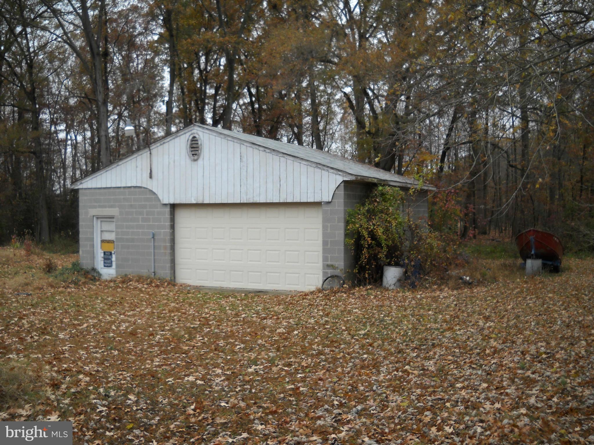 3031 Carroll Road Huntingtown, MD 20639 - Photo 4 of 4 Exterior (Rear)