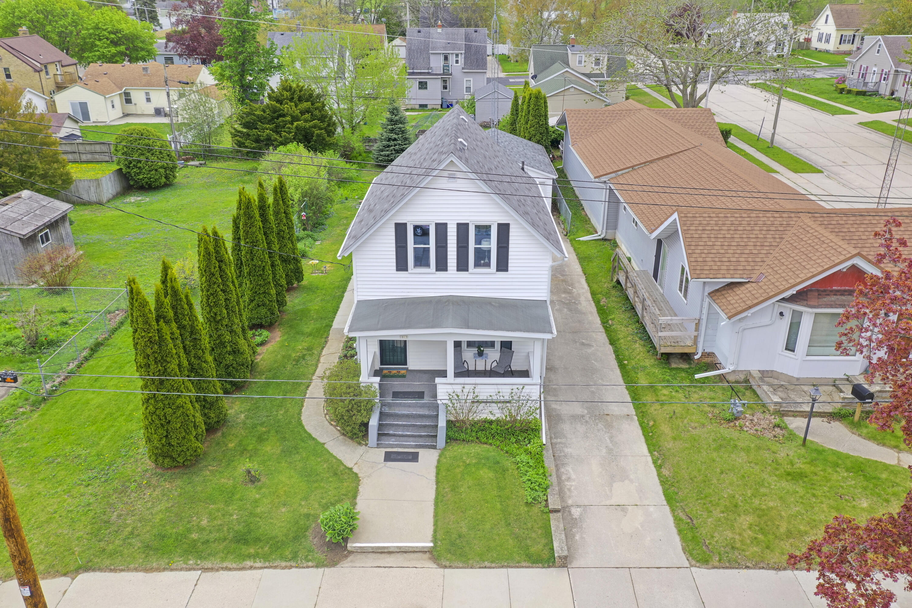 1015 Green Street Manitowoc, WI 54220 - Photo 41 of 46 Green St
