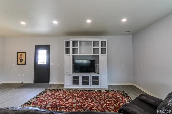 $2,500 | 46685 Benito Wilson Road, Unit ADU, Big Bear City, CA 92314