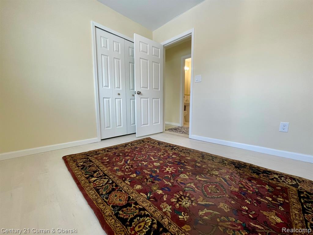 26141 Yale Street Inkster, MI 48141 - Photo 6 of 11