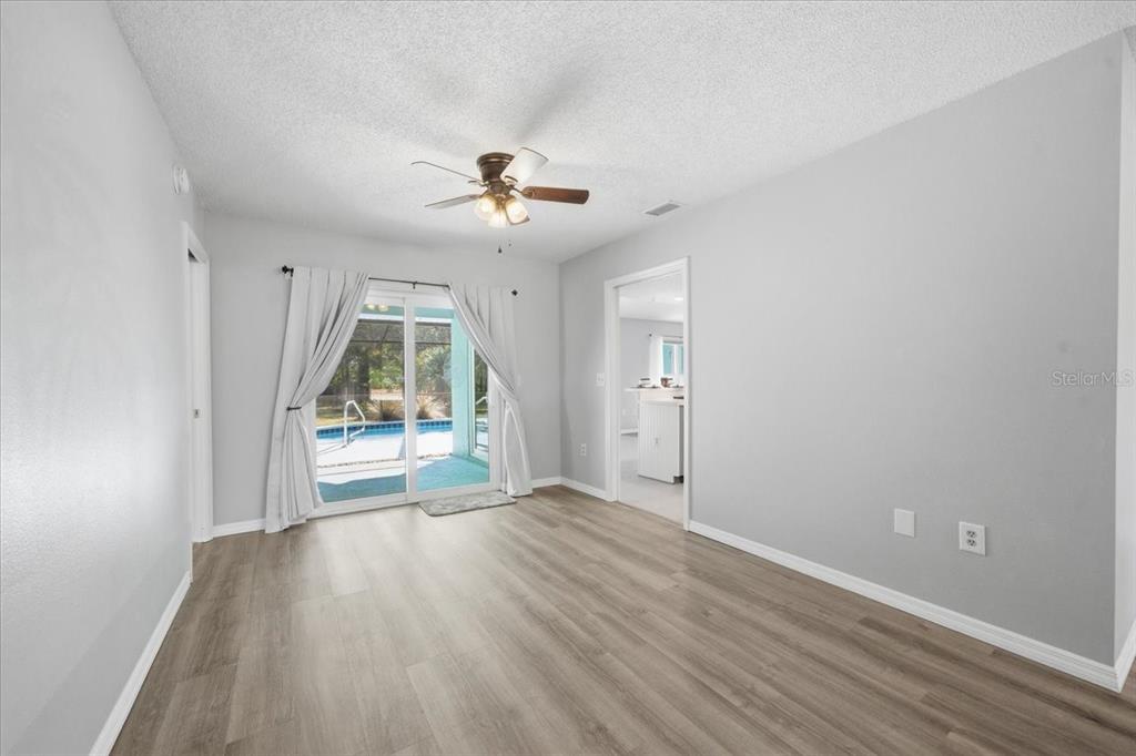 8370 Windridge Way Weeki Wachee, FL 34613 - Photo 11 of 45