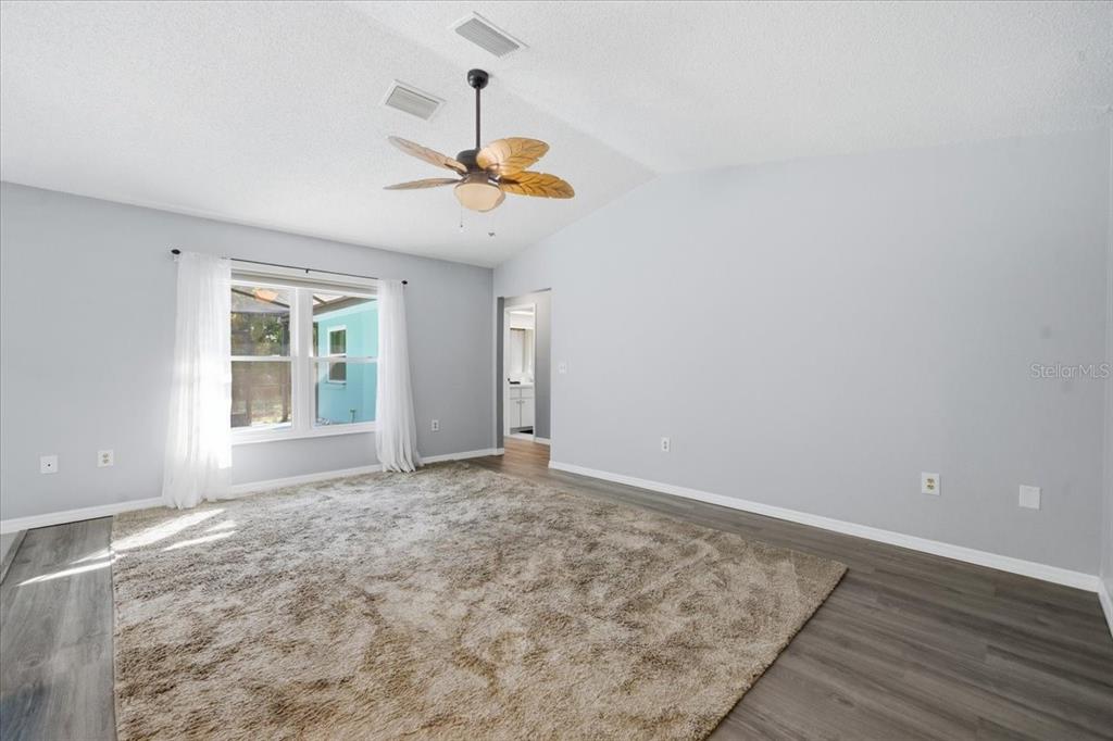 8370 Windridge Way Weeki Wachee, FL 34613 - Photo 14 of 45