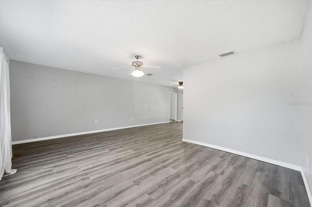 8370 Windridge Way Weeki Wachee, FL 34613 - Photo 8 of 45