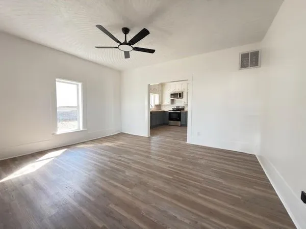 $169,000 | 609 West Lee Street, Nevada, MO 64772