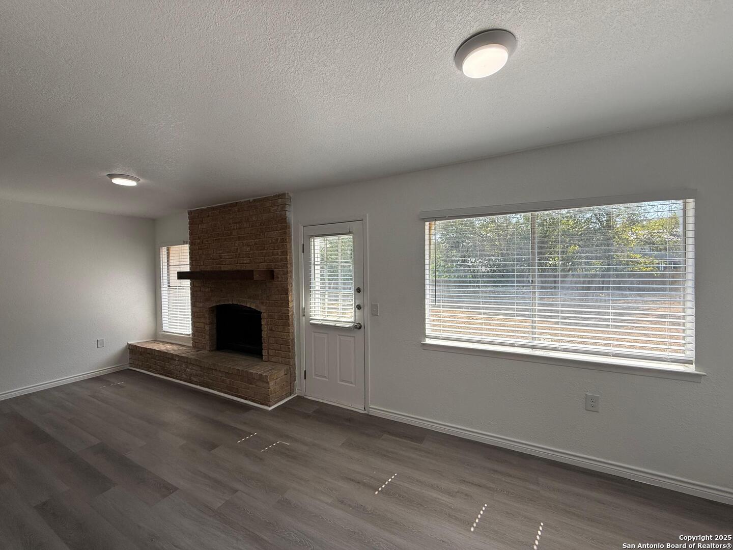 10310 Little Sugar Creek Converse, TX 78109 - Photo 11 of 21