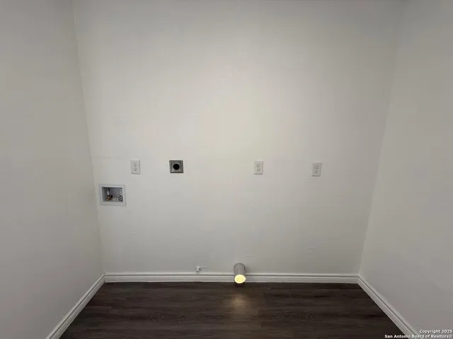 $2,000 | 10310 Little Sugar Creek, Converse, TX 78109