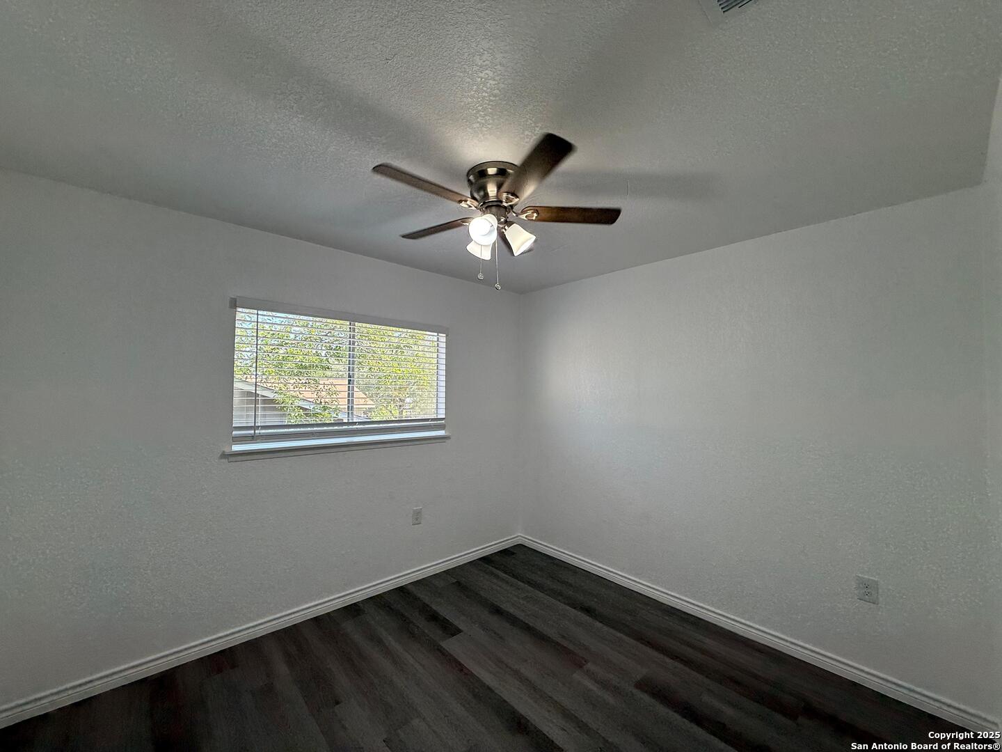 10310 Little Sugar Creek Converse, TX 78109 - Photo 13 of 21