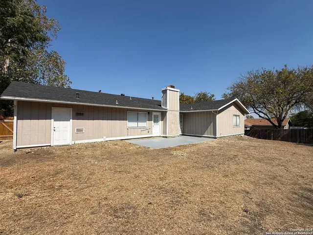 $2,000 | 10310 Little Sugar Creek, Converse, TX 78109