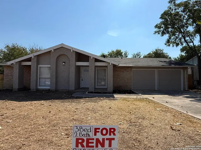 $2,000 | 10310 Little Sugar Creek, Converse, TX 78109