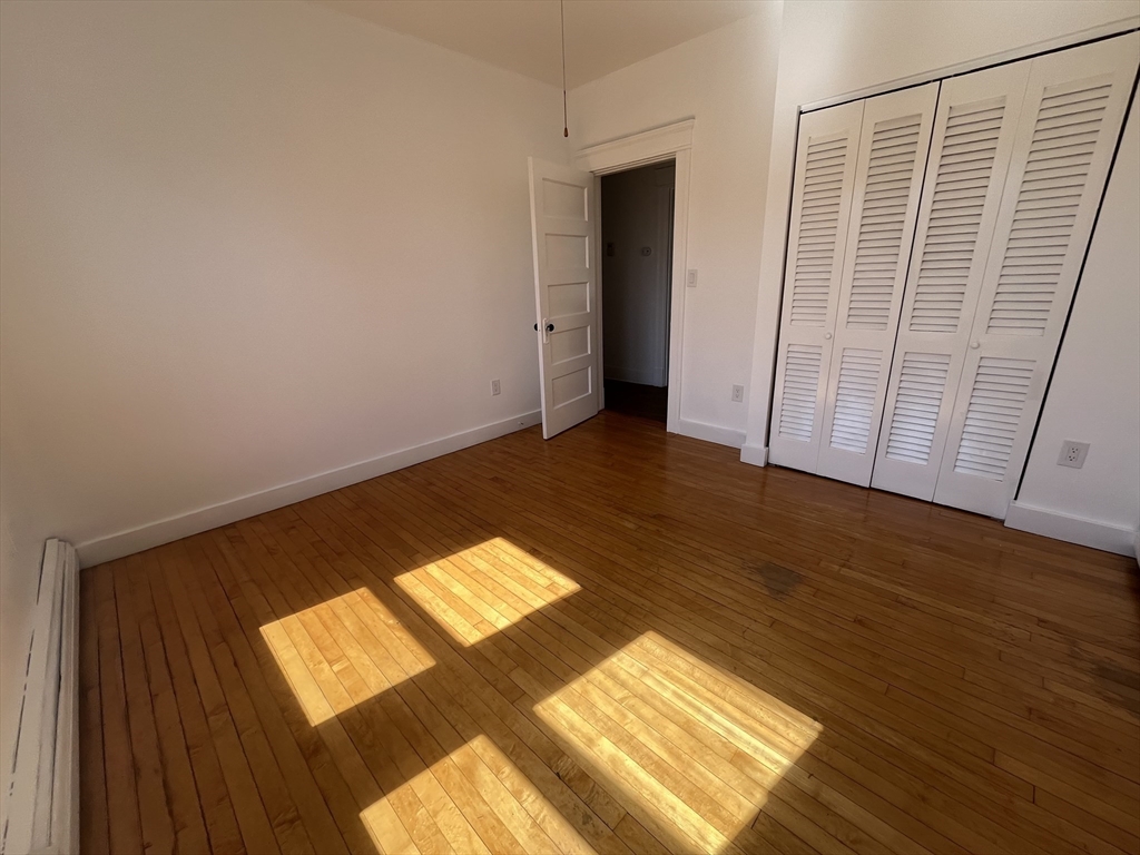 29 Irving Street, Unit 8 Worcester, MA 01609 - Photo 13 of 26