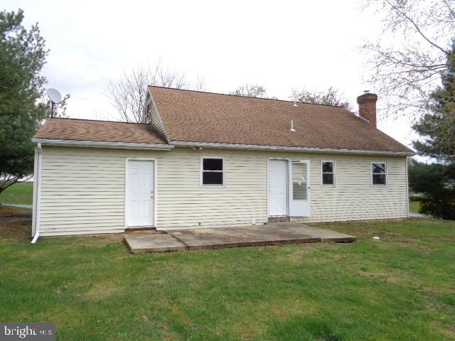 1177 West Lexington Road Manheim, PA 17545 - Photo 3 of 12
