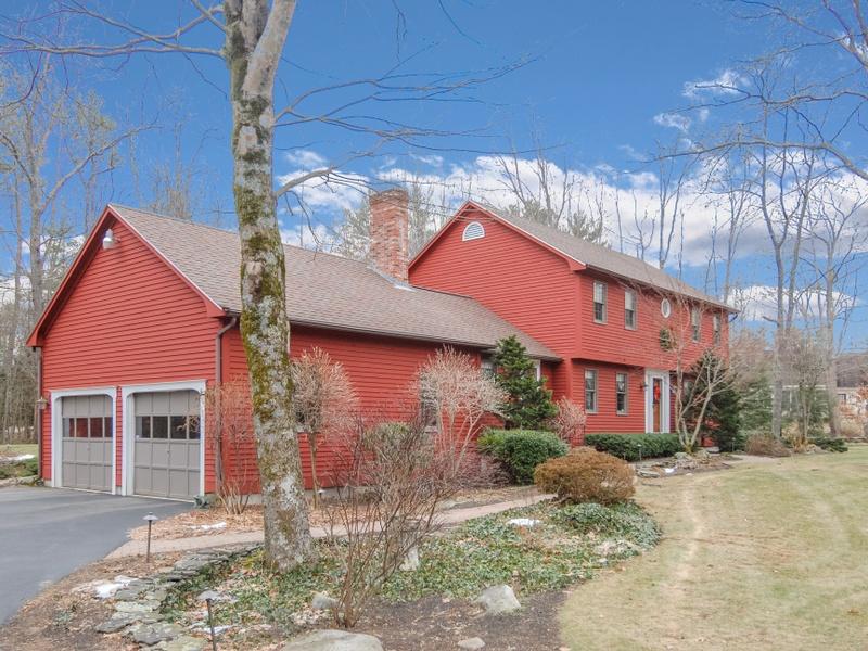 119 Clubhouse Road Wells, ME 04090 - Photo 2 of 25 Nicely Landscaped