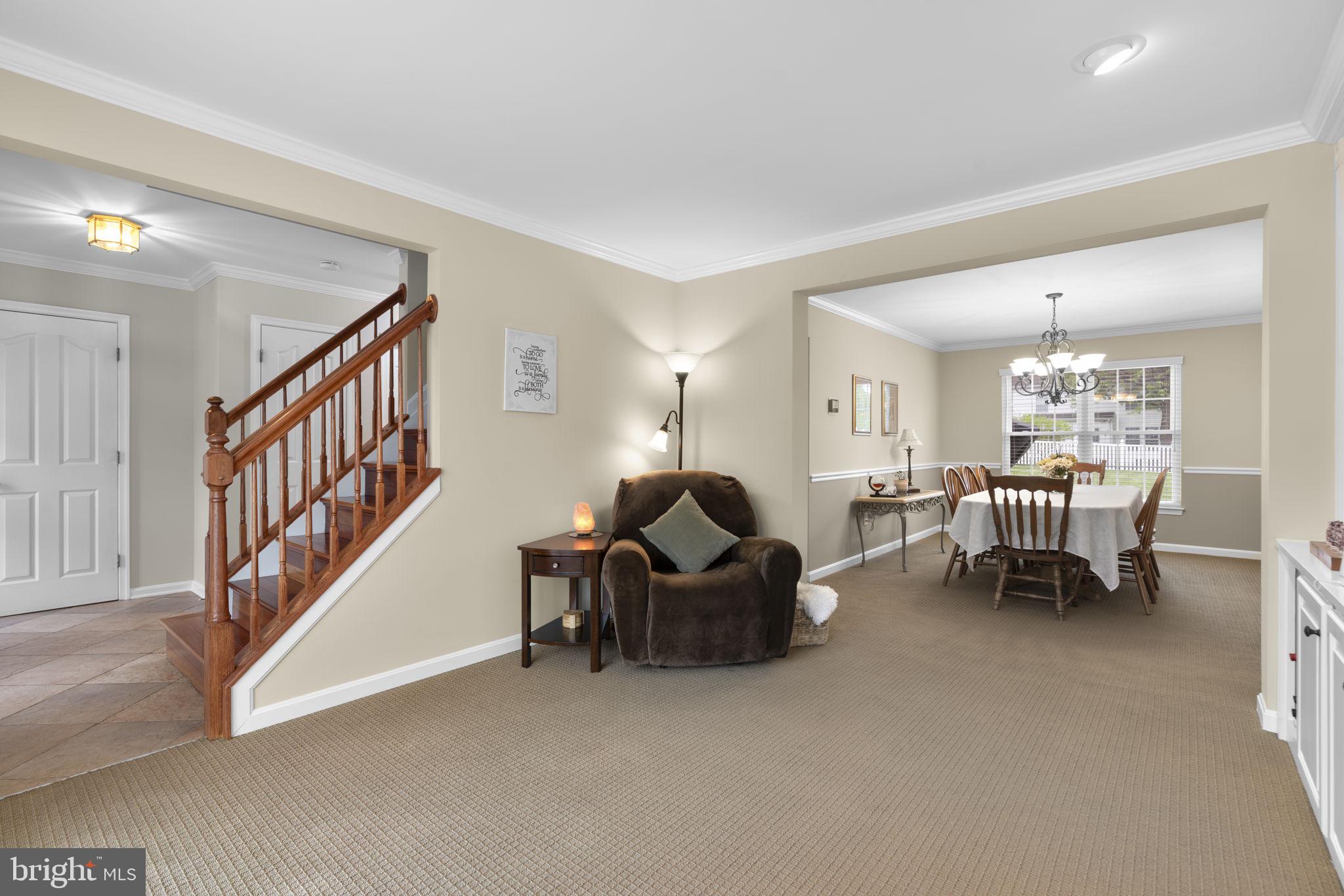 5904 Clear Ridge Road Elkridge, MD 21075 - Photo 20 of 58 Crown molding