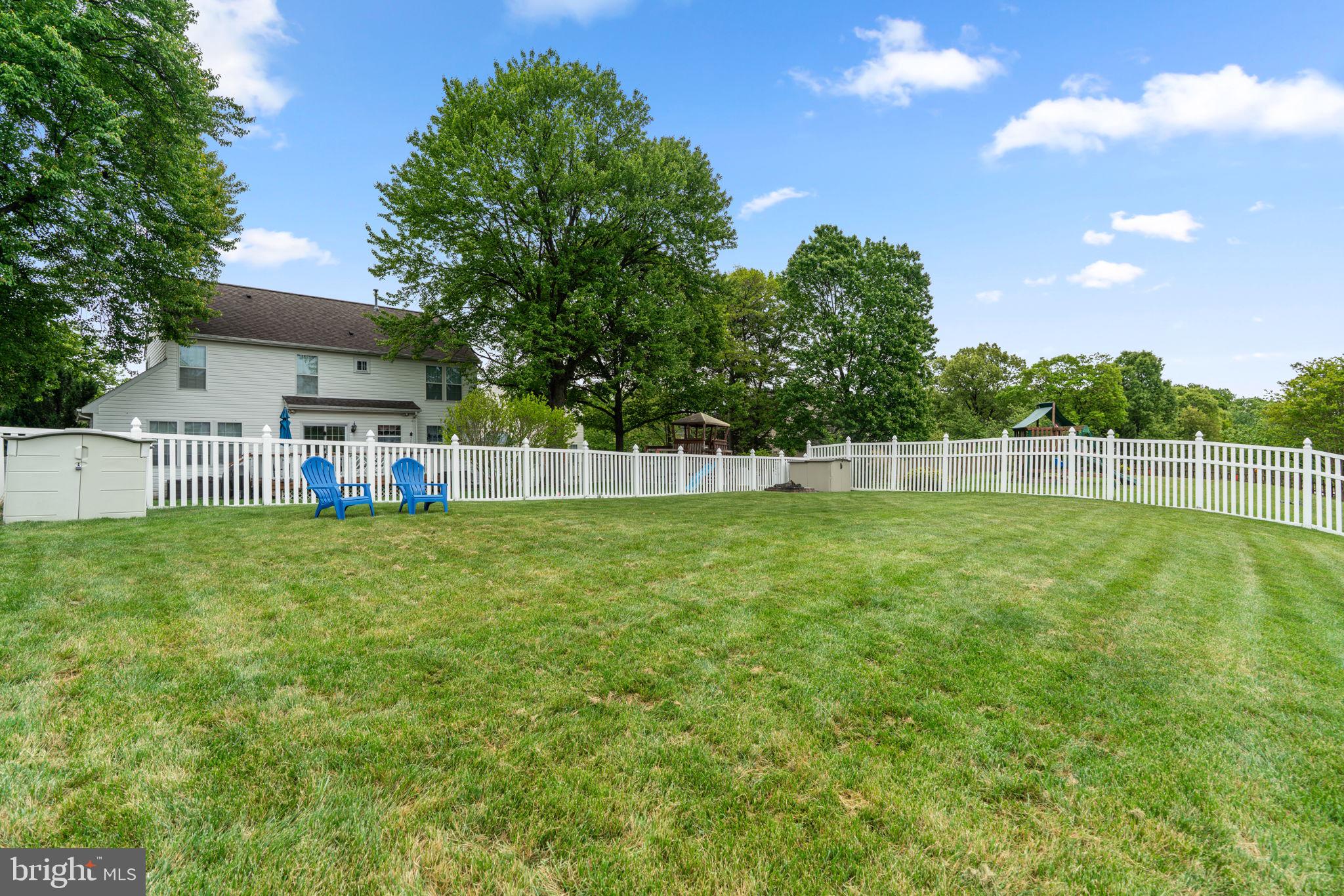 5904 Clear Ridge Road Elkridge, MD 21075 - Photo 45 of 58 Huge fenced-in back yard