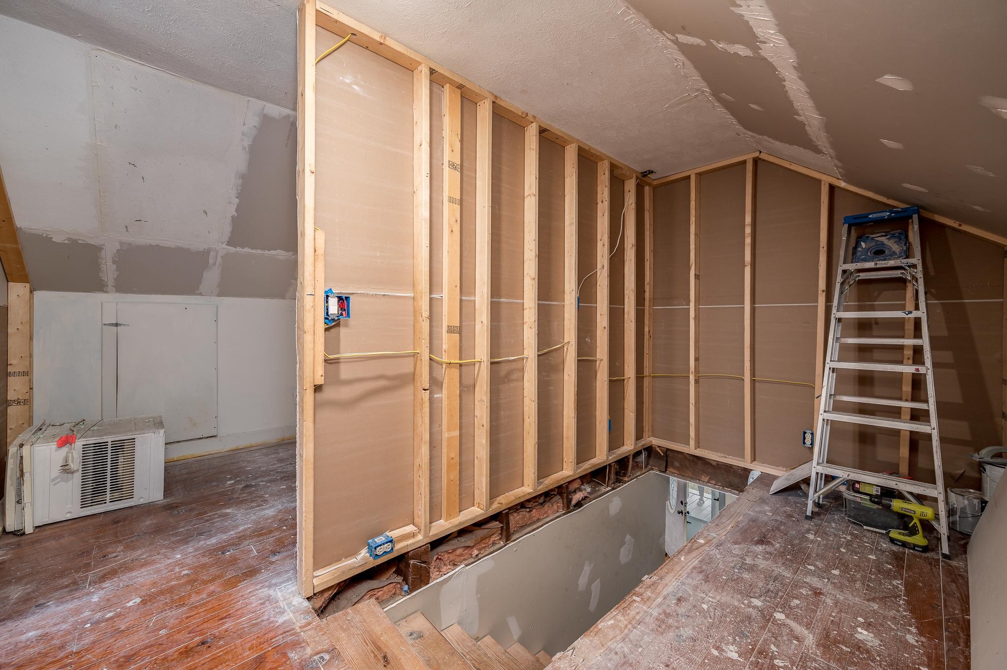 1430 Duncan Road Manchester, TN 37355 - Photo 14 of 31 a view of a storage & utility room