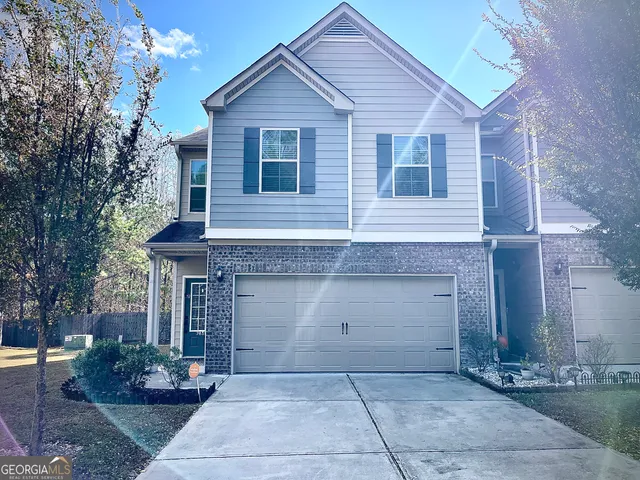 $1,935 | 7831 Rock Rose Lane, Fairburn, GA 30213