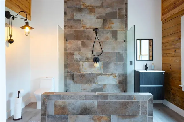 $550,000 | 2309 McBride Road, Seville, FL 32190