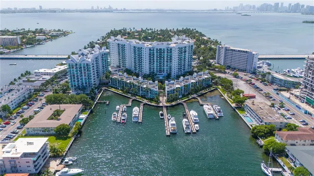 a picture of a city view