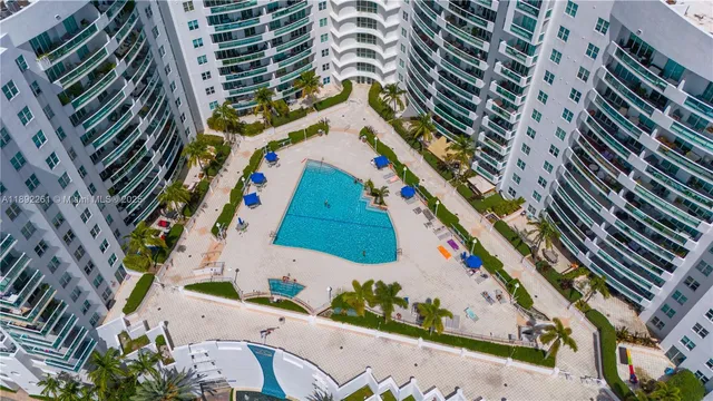 $4,500 | 7900 Harbor Island Drive, Unit 926, North Bay Village, FL 33141