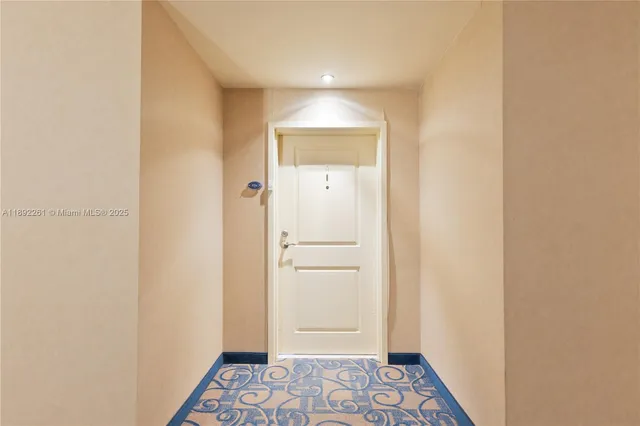 $4,500 | 7900 Harbor Island Drive, Unit 926, North Bay Village, FL 33141