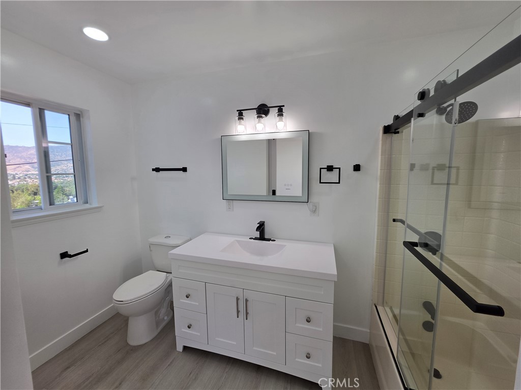 6130 Birch Street Simi Valley, CA 93063 - Photo 12 of 39