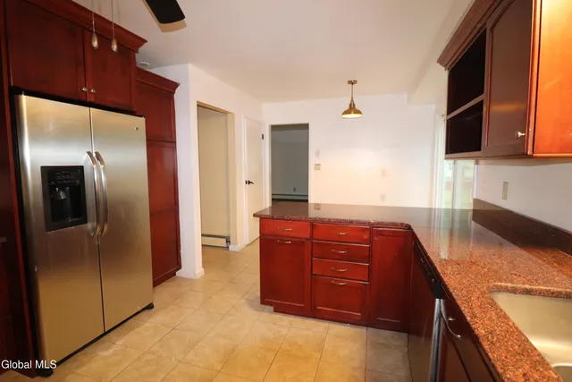 $2,900 | 8 Sweet Brier Drive, Ballston Lake, NY 12019